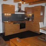 Familien-bauernhof Neumoar Apartamento *