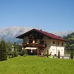 Familien-bauernhof Neumoar Apartamento