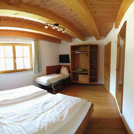 Apartament Familien-bauernhof Neumoar Sankt Johann im Pongau
