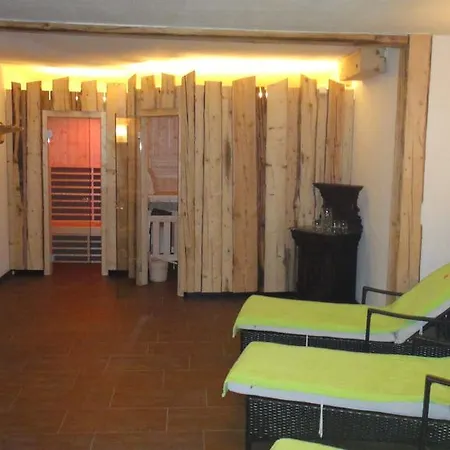 Familien-bauernhof Neumoar *