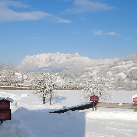 Apartament Familien-bauernhof Neumoar *