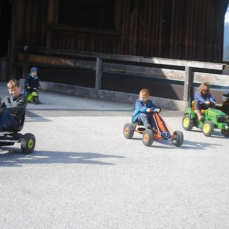 Apartament Familien-bauernhof Neumoar