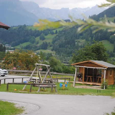 Familien-bauernhof Neumoar Apartament *