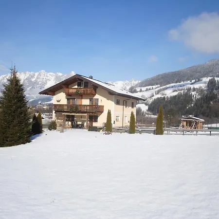 Appartement Familien-bauernhof Neumoar *